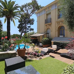 Hotell Petit Palais