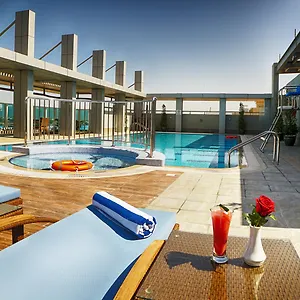 Hotell Rose Park - Al Barsha, Opposite Metro Station
